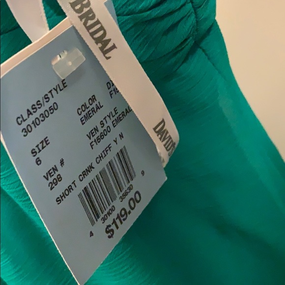 David’s bridal emerald size 6 short chiffon dress - Picture 6 of 8